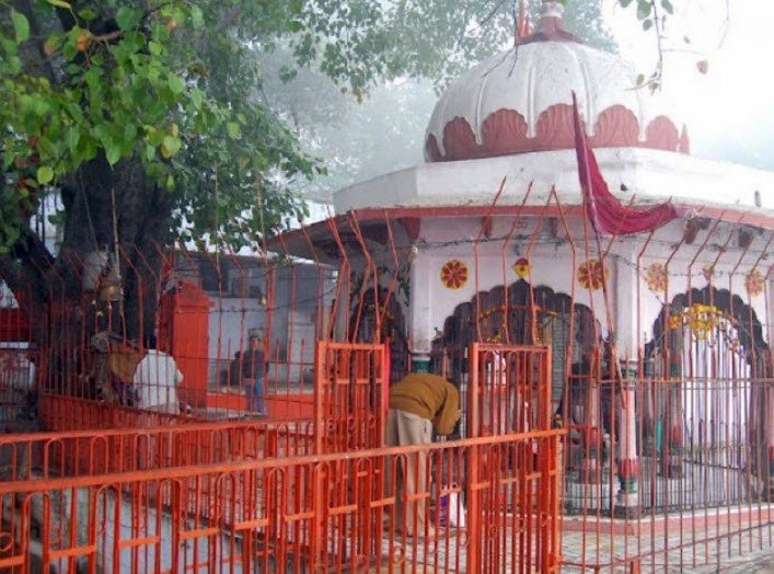Sri Mankameshwar Mandir, Allahabad, Uttar Pradesh - Vushii.com Sri Mankameshwar Mandir, Allahabad, Uttar Pradesh - Vushii.com
